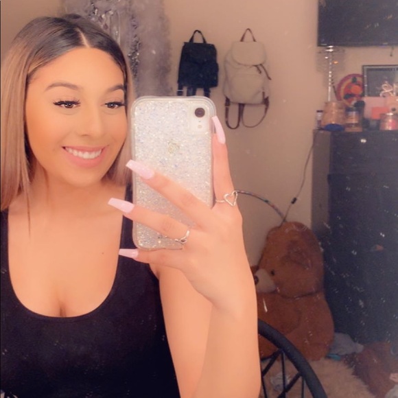 Meet your Posher, Haley - Picture 1 of 1